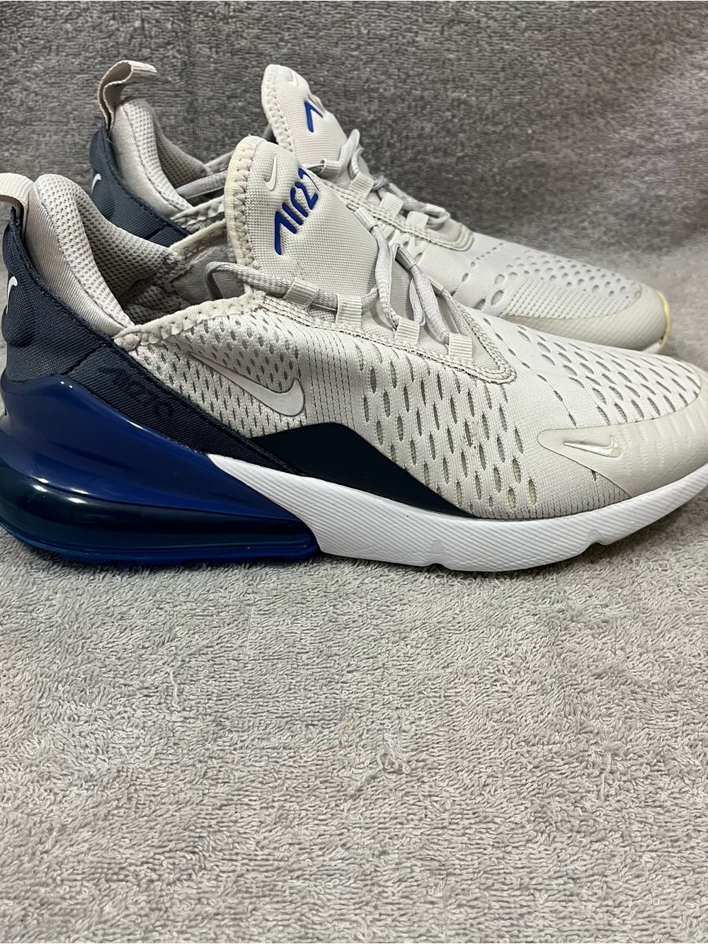Nike Air Max 270 GS Vast Grey Hyper Royal Size 6Y 943345-041